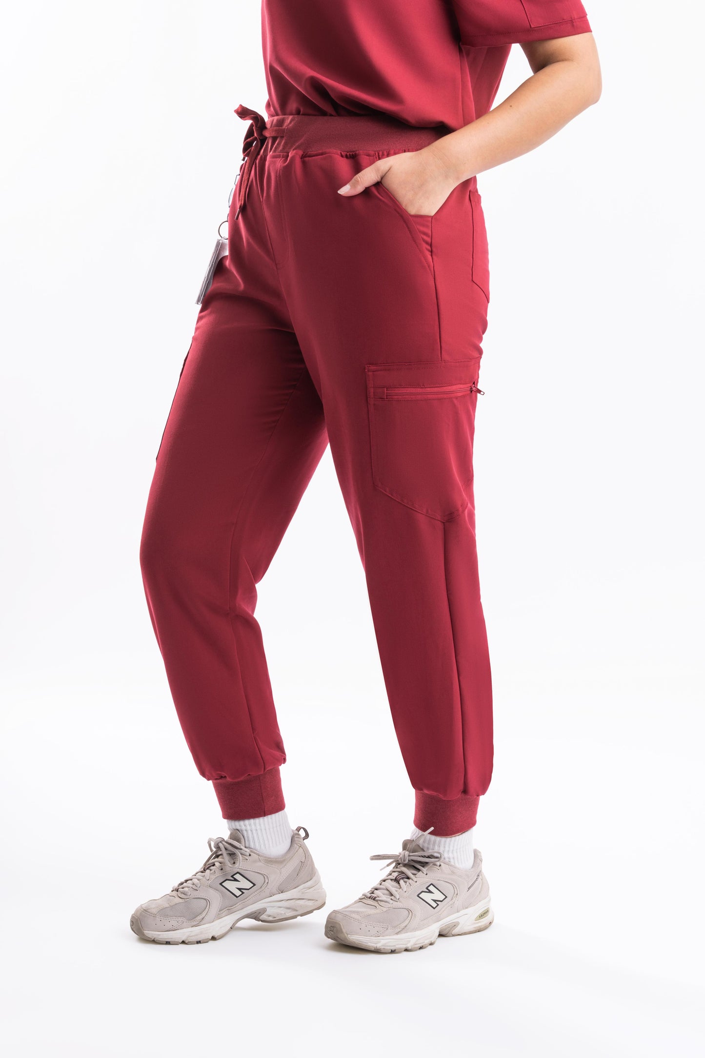 Glide – Women’s Jogger Pants-Maroon