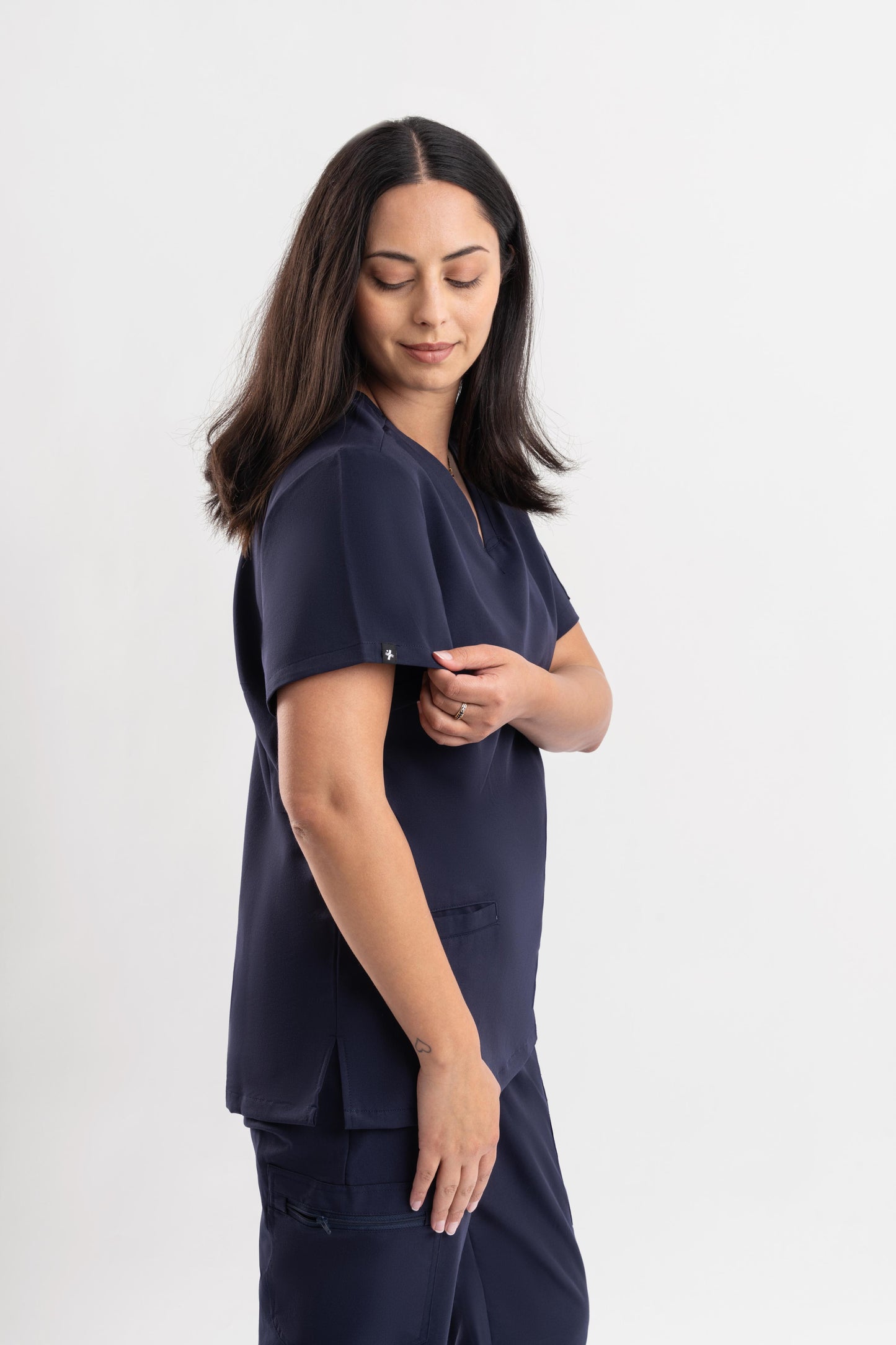 Zeal – Women’s V-Neck Scrub Top-Navy Blue