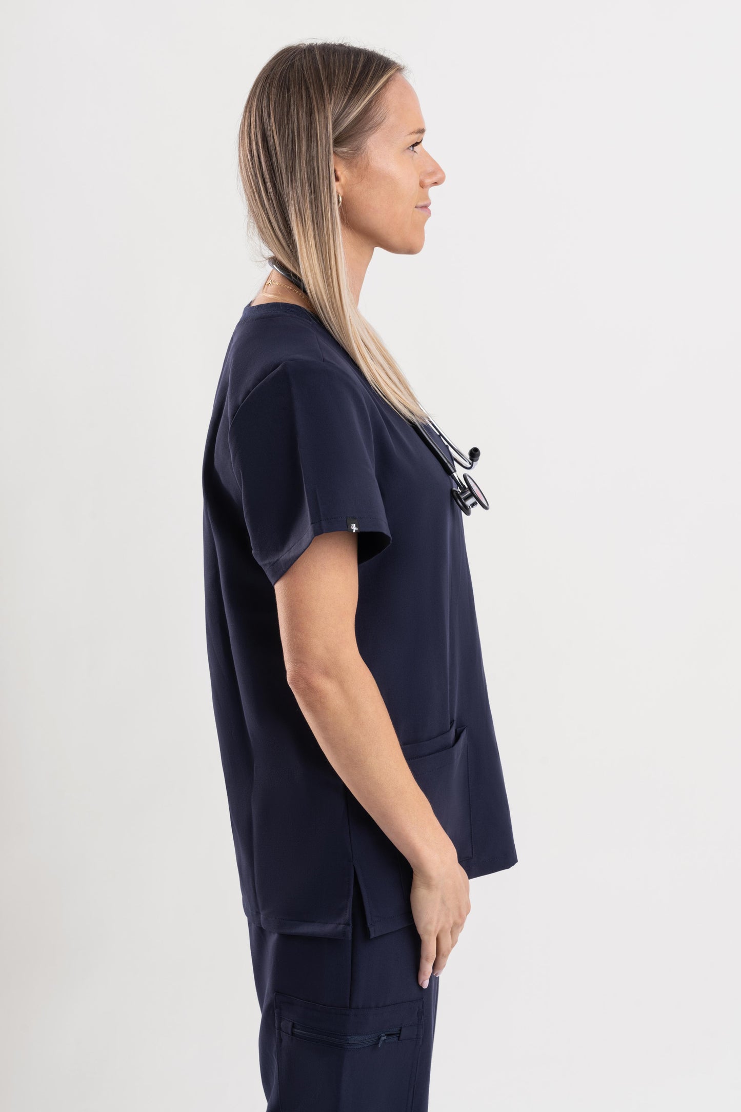 Halo – Women’s Crew Neck Scrub Top-Navy Blue