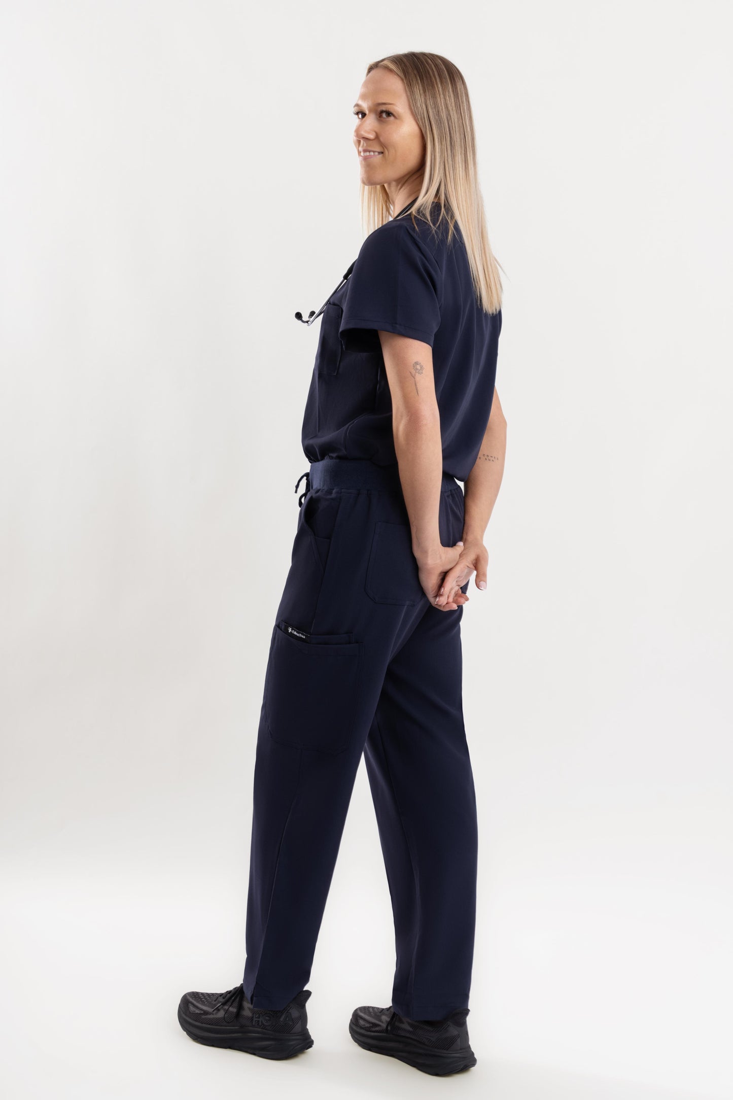 Core – Women’s Straight Pants-Navy Blue