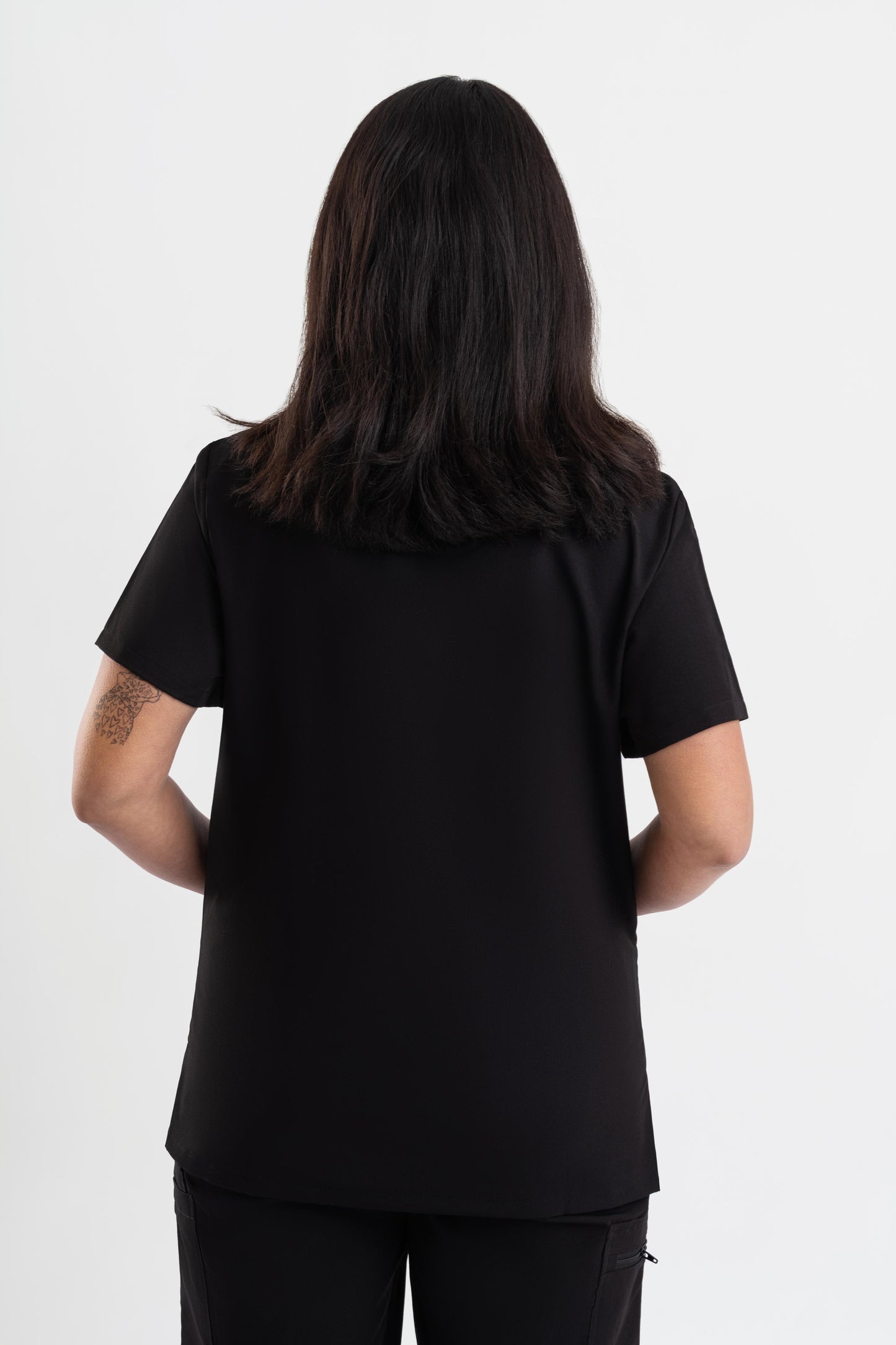 Halo – Women’s Crew Neck Scrub Top-Black